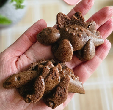 Fazolové brownies ve tvaru dinosaurů