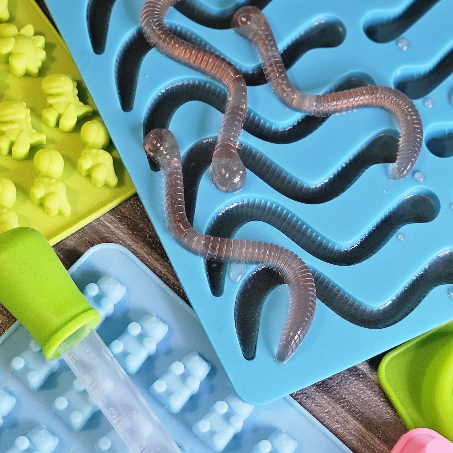 Silikonová forma na gumové hadíky s pipetou